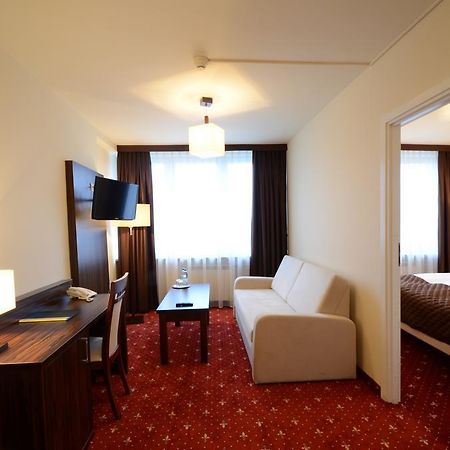 Hotel Pzmot Люблин Стая снимка